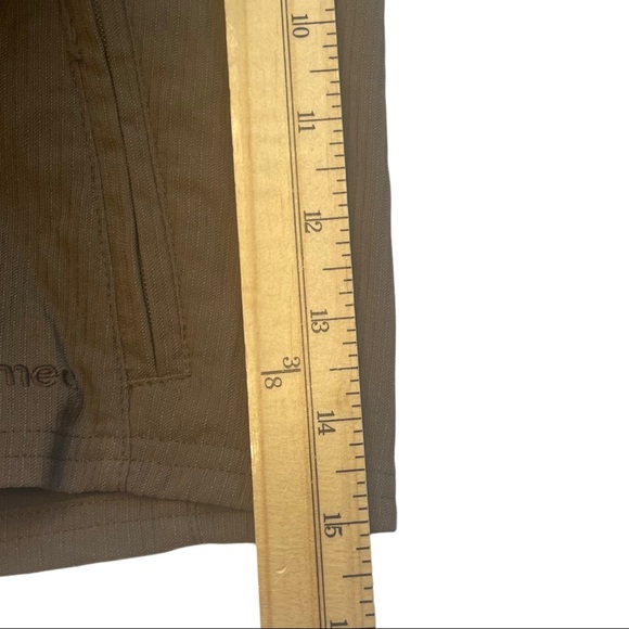 MEC Mountain Equipment Co-op Women’s Size 6 Flat Front Lightweight Short 610 - Picture 8 of 12